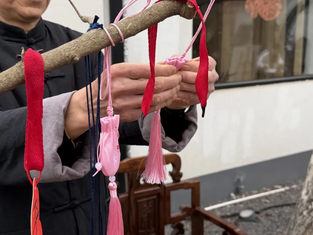 1776321806935300poER.jpg be220fbb459149ce934bf3fee115b06c.jpg