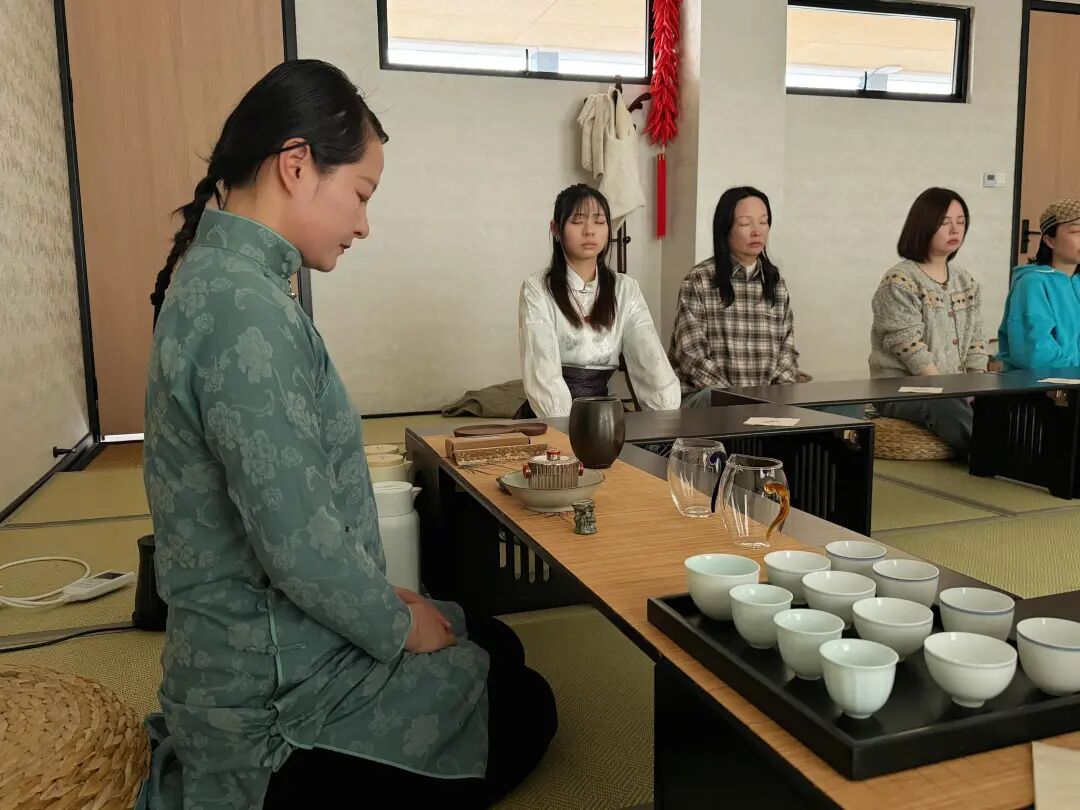 1776321972504169VnE4.jpg 96e7d2f69125e30e3b0098a24427a41e.jpg